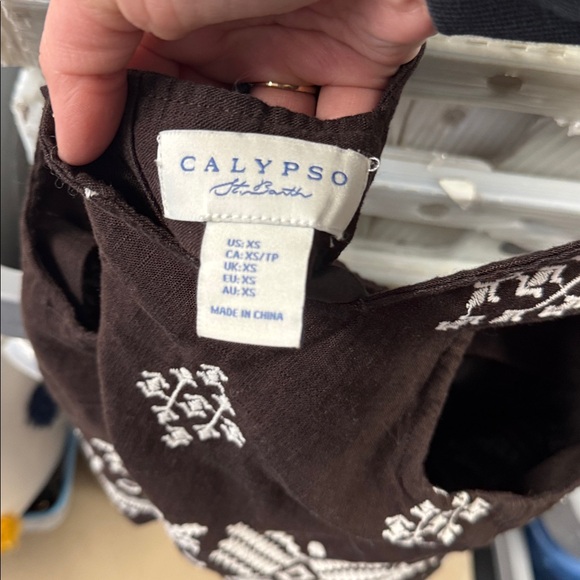 Calypso embroidered tank xs // 020407 - Picture 3 of 3